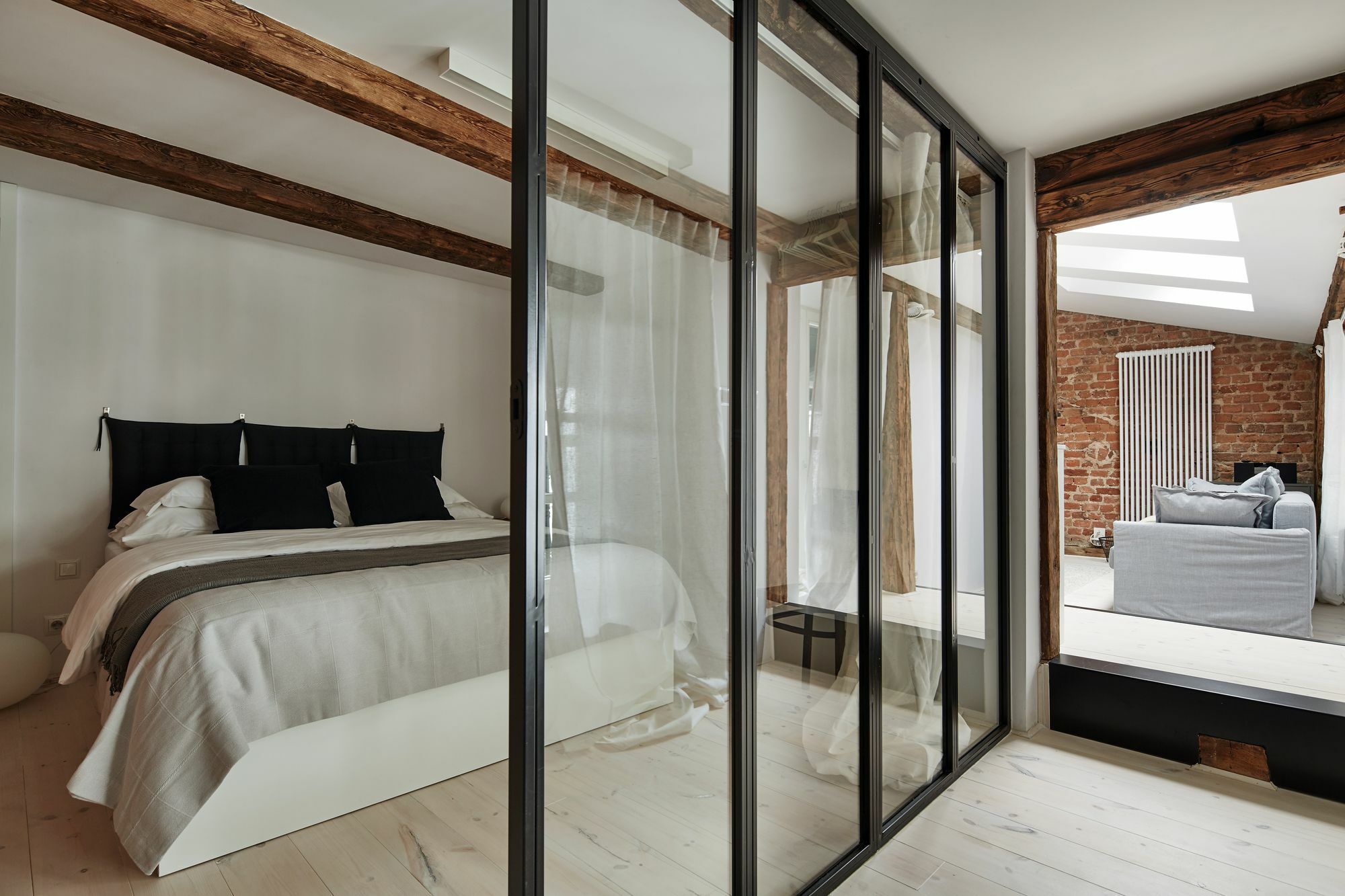 Old New - Szczepanska Lejlighedshotel Kraków Eksteriør billede